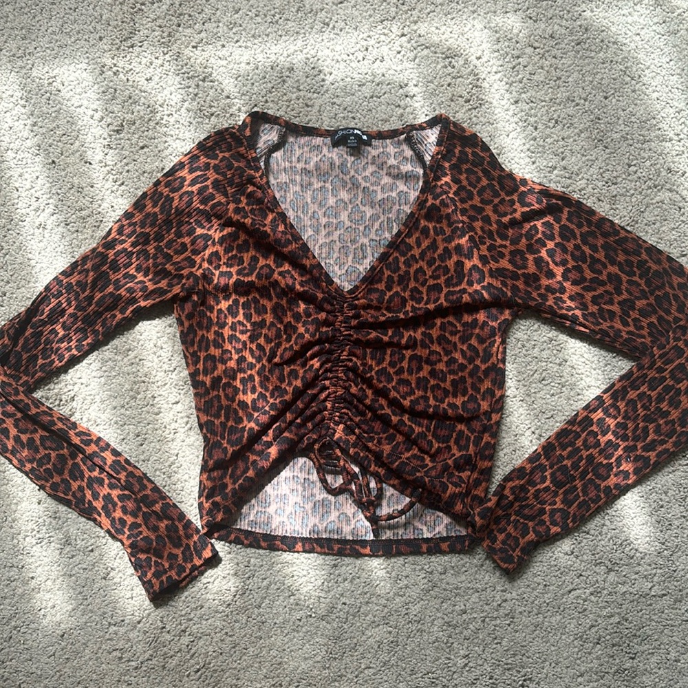 Cheetah print long sleeve crop top - size x small